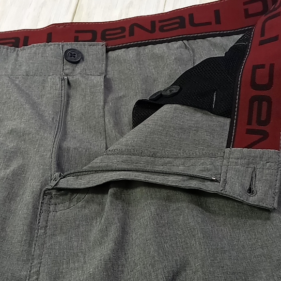 DenaLi Heathered Grey Flat Front Shorts Men's Size 38 - Picture 6 of 11